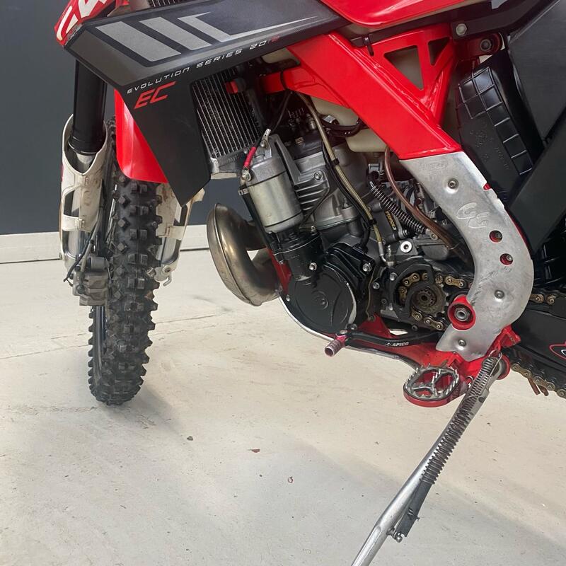 GAS GAS EC
