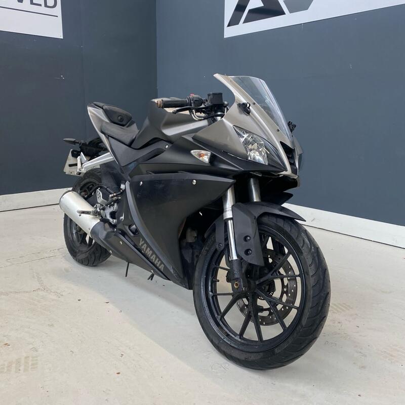 YAMAHA R125